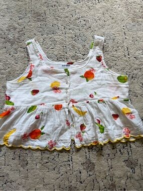 Women’s Old Navy White Fruity Peplum Tank Top Size XXL Plus 100% Cotton